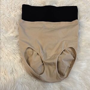 Skinnygirl Black and Tan Shapewear